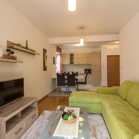 Apartments Rivijera Herceg Novi Exterior foto