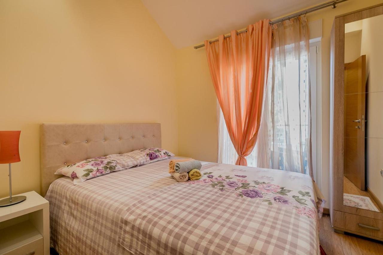 Apartments Rivijera Herceg Novi Exterior foto
