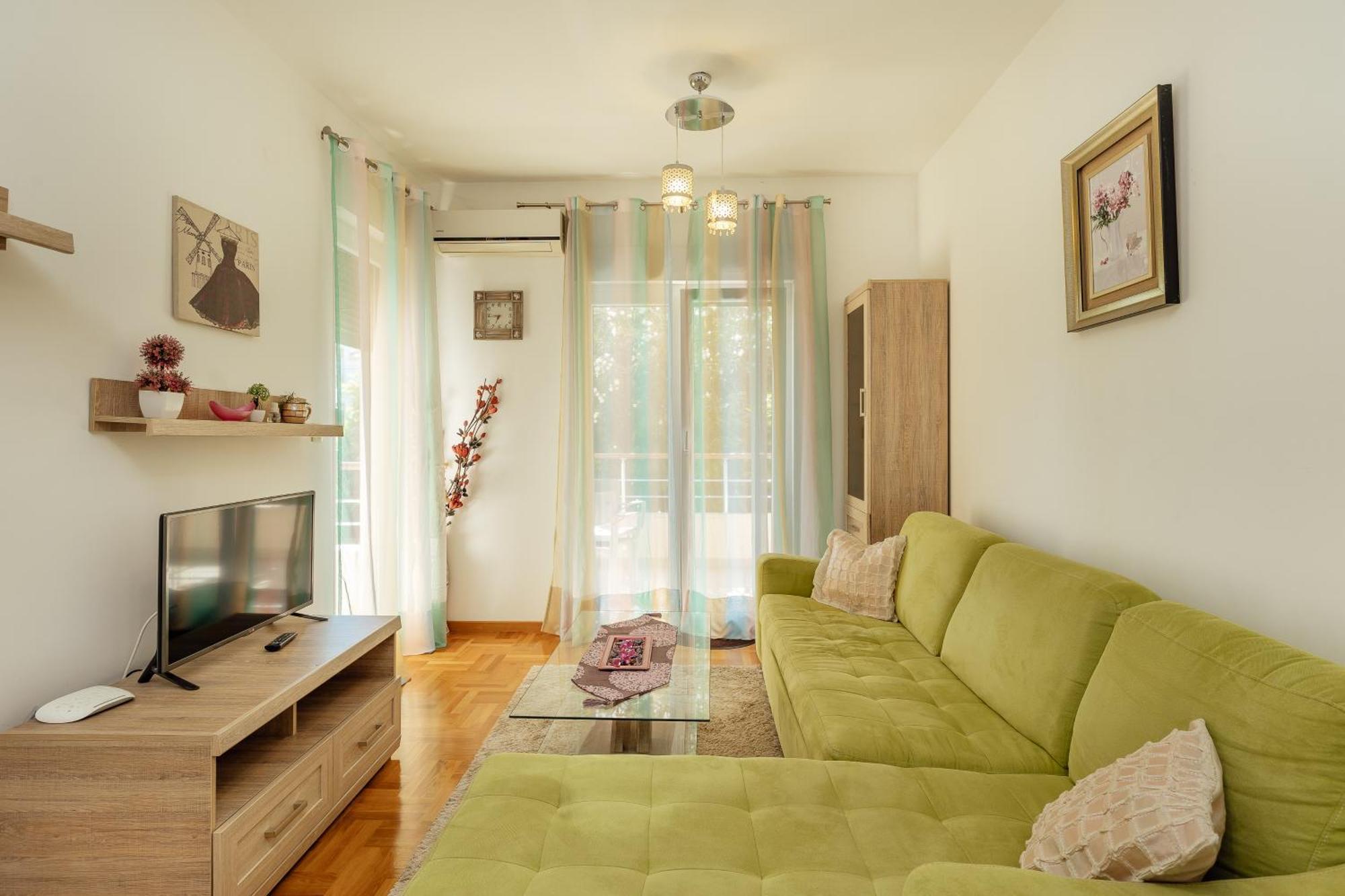 Apartments Rivijera Herceg Novi Exterior foto