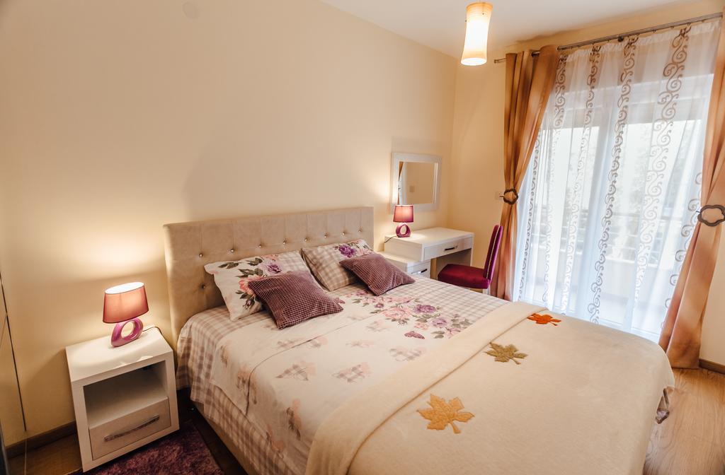 Apartments Rivijera Herceg Novi Exterior foto