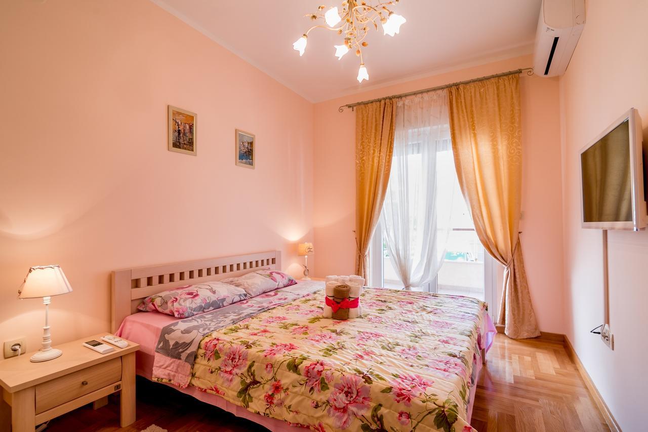 Apartments Rivijera Herceg Novi Exterior foto
