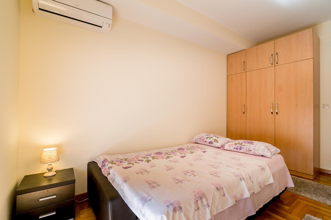 Apartments Rivijera Herceg Novi Exterior foto