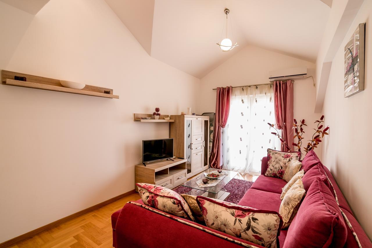 Apartments Rivijera Herceg Novi Exterior foto